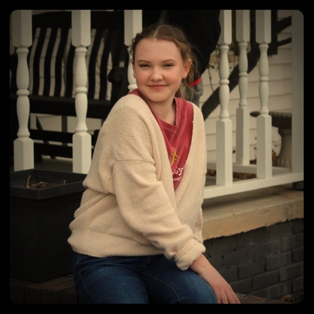 Meet your Posher, Macie